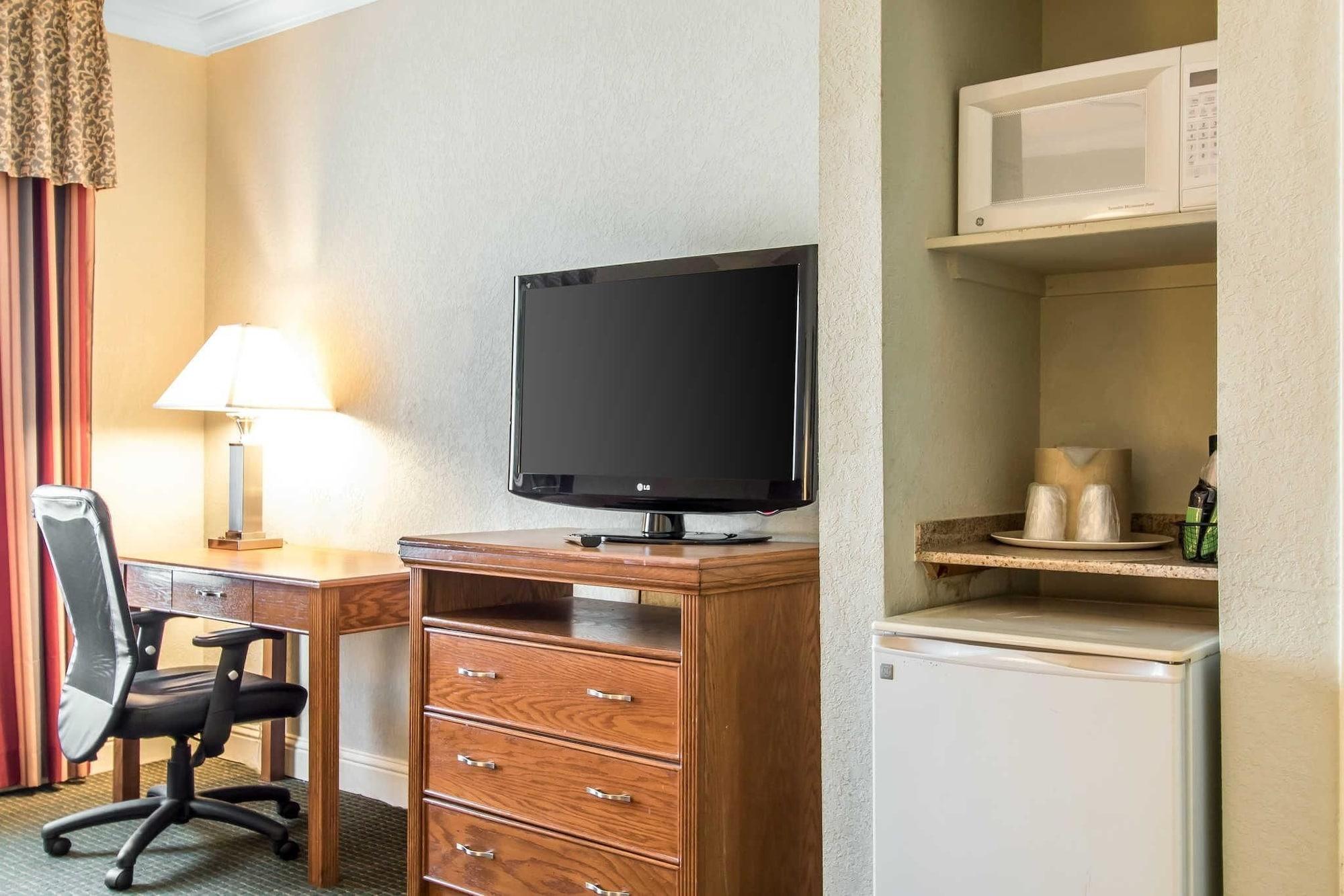 Comfort Inn At Northwest Expressway Оклахома-Сити Экстерьер фото